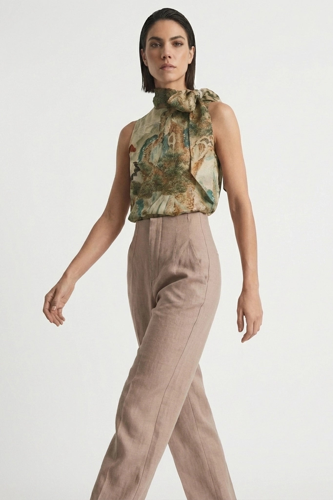 Axel Tie Top Minhwa Print Luxmii