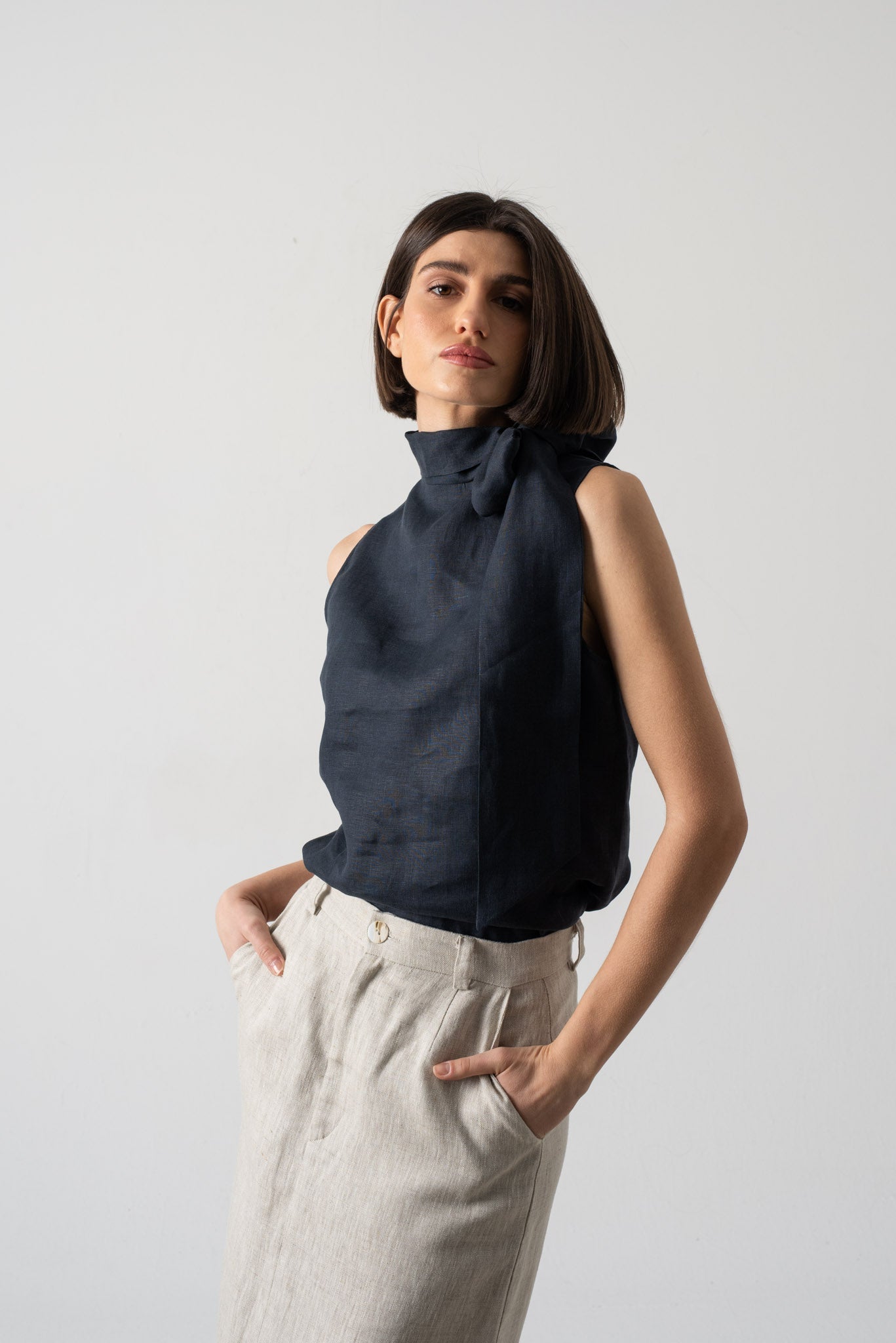 Axel Tie Top Navy Luxmii