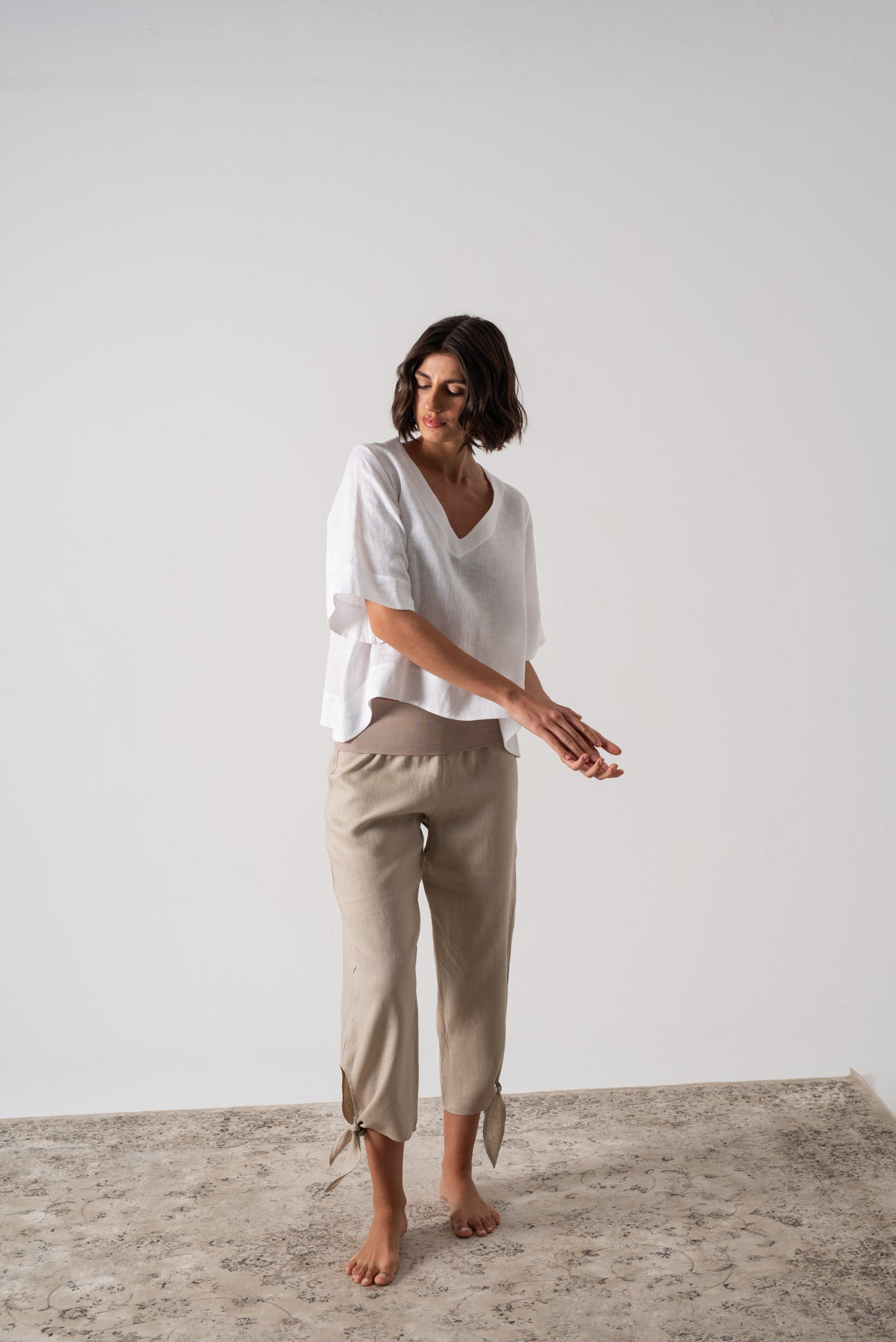 Hecate Linen Top White Luxmii