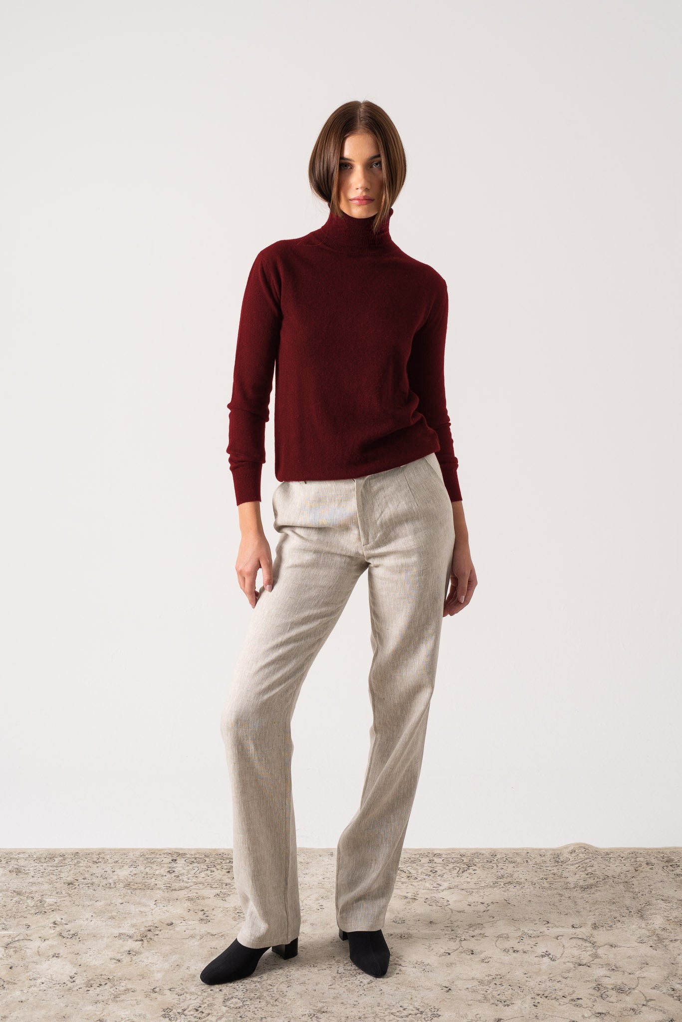 Ombra Cashmere Turtleneck Sweater Red Bordeaux - LUXMII