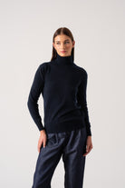 Ombra Cashmere Turtleneck Sweater Navy Luxmii