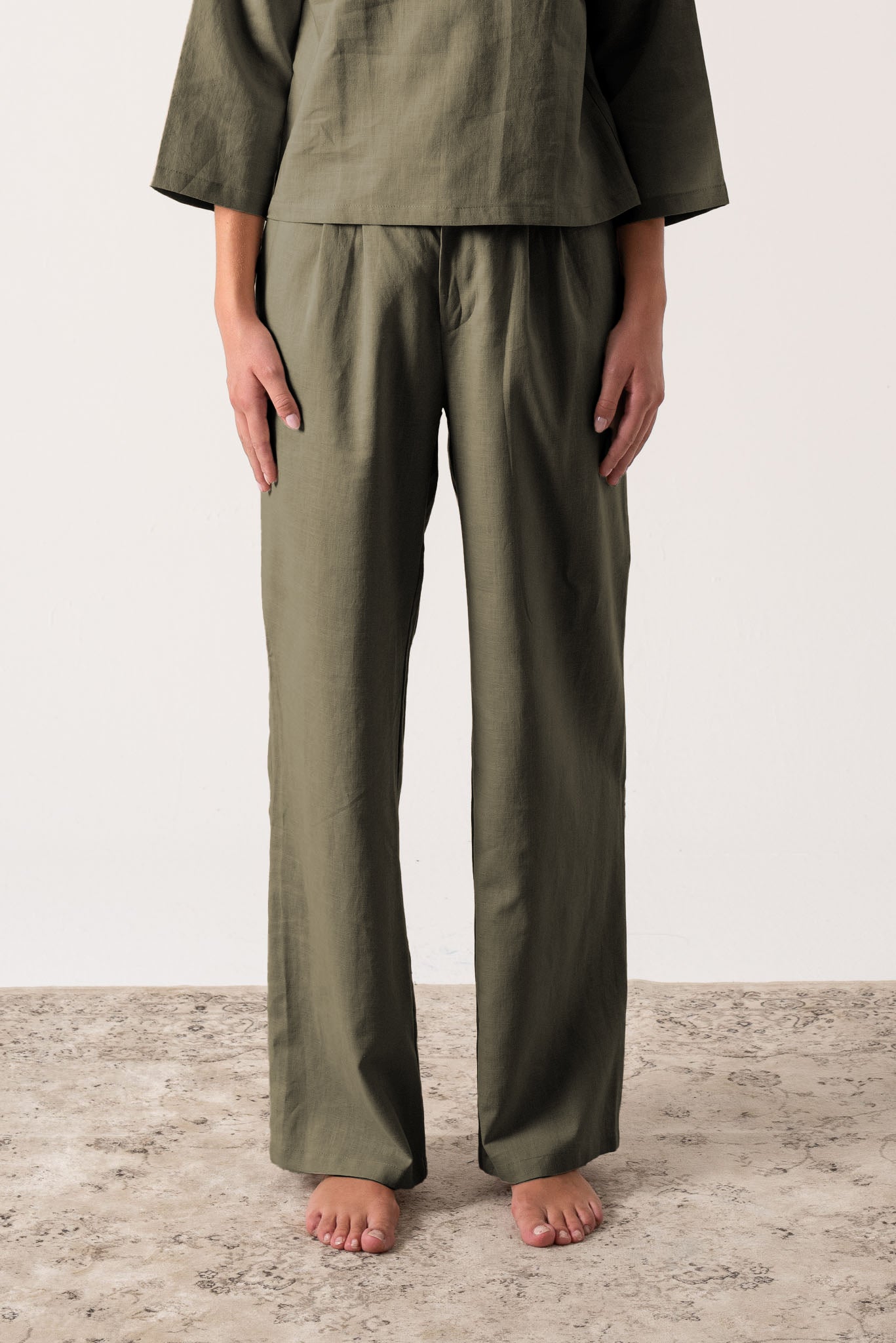 Thalia Linen Trouser Khaki Luxmii