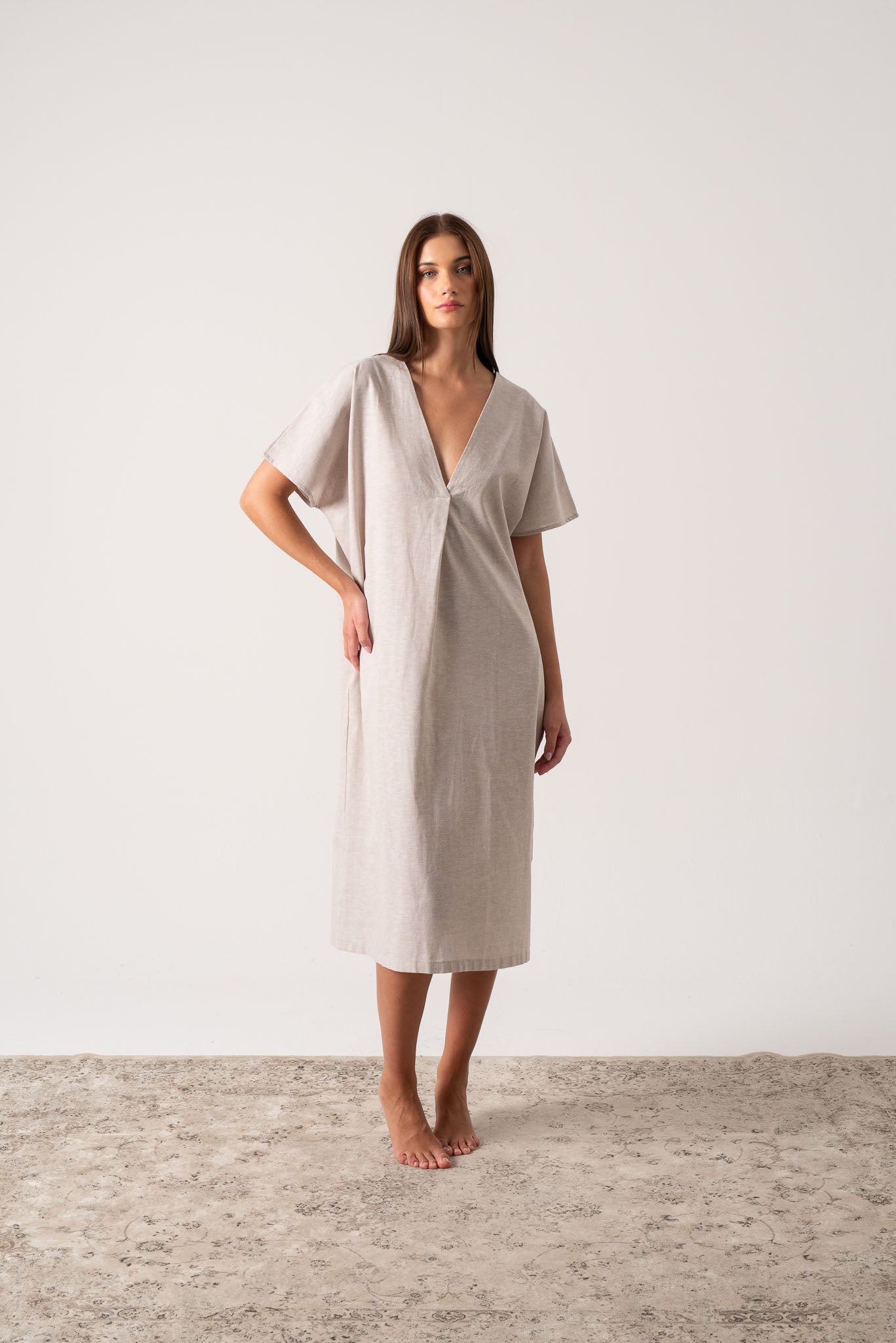 Vacanza Linen Kaftan Natural Luxmii