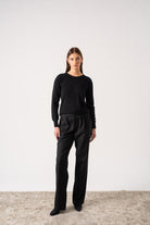 Velare Crewneck Cashmere Sweater Black Luxmii