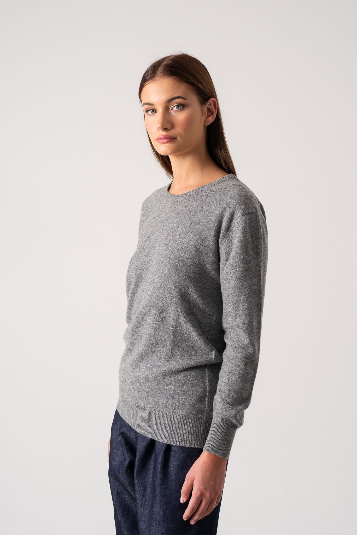 Velare Crewneck Cashmere Sweater Mélange Grey Luxmii