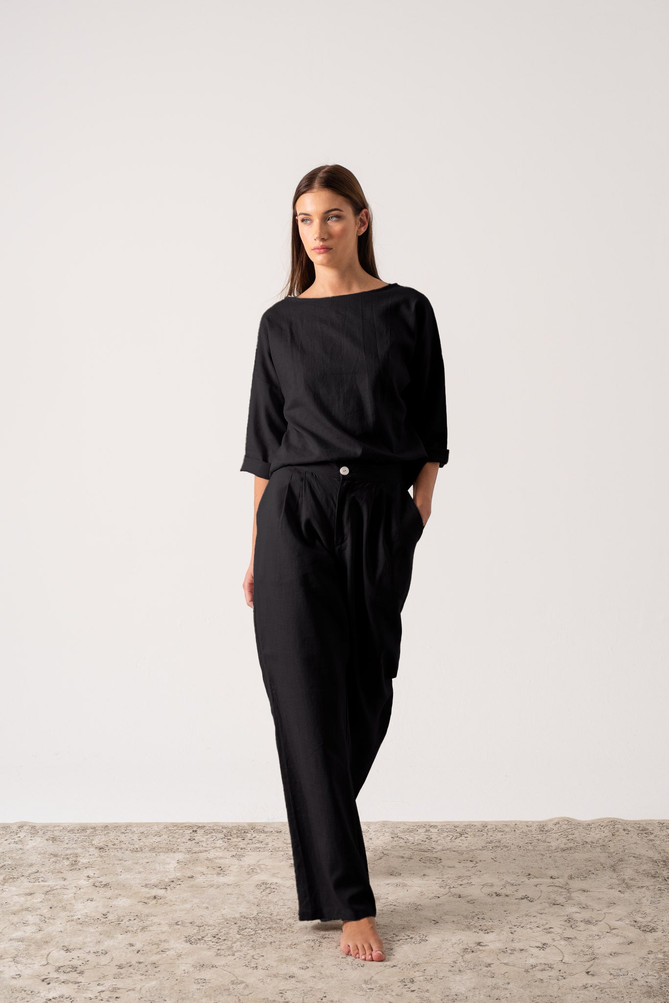 Xanthe Linen Top Black Luxmii